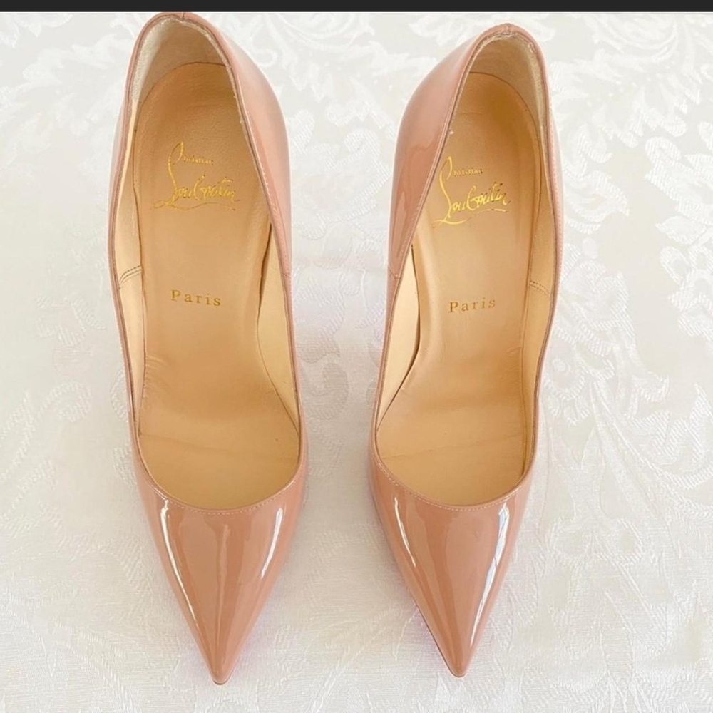 Christian Louboutin So Kate heels - Picture 2 of 6